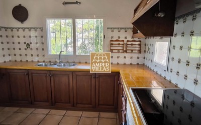 Beautiful and spacious Mediterranean villa with large terraces.